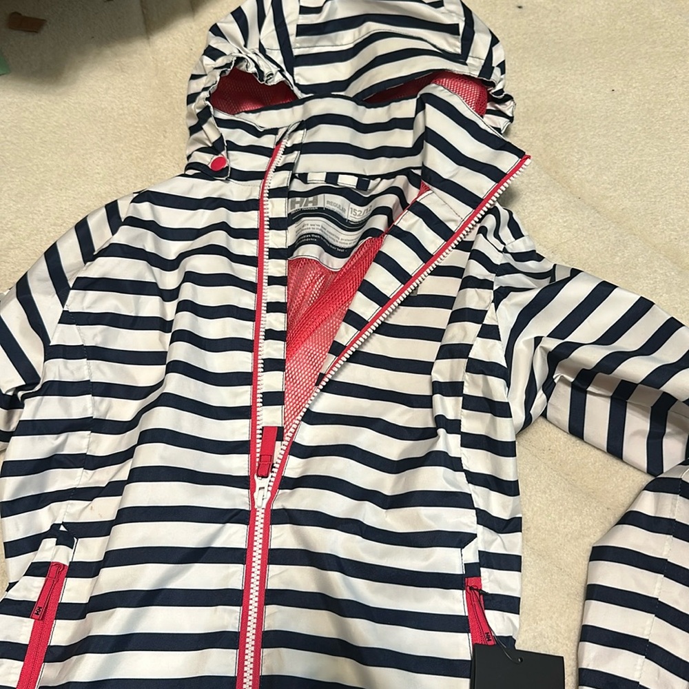 Helly Hansen junior NWT rain jacket navy & white